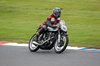 Vintage-motorcycle-club;eventdigitalimages;mallory-park;mallory-park-trackday-photographs;no-limits-trackdays;peter-wileman-photography;trackday-digital-images;trackday-photos;vmcc-festival-1000-bikes-photographs